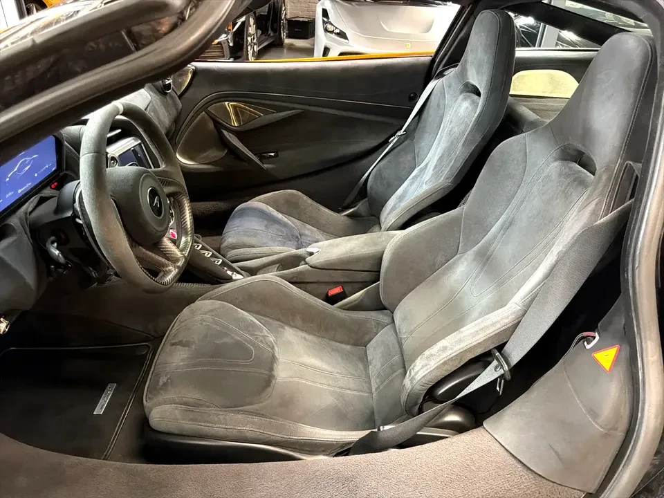 2019 McLaren 720S - Image 15 of 20