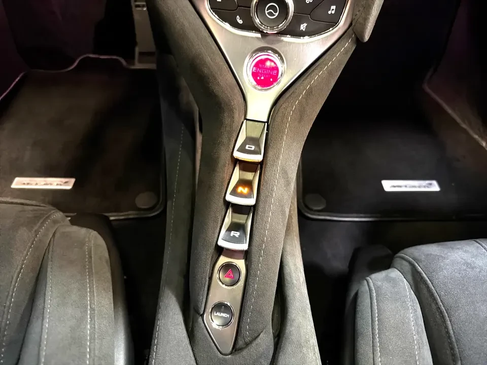 2019 McLaren 720S - Image 18 of 20
