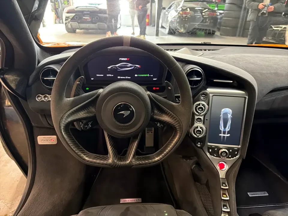 2019 McLaren 720S - Image 14 of 20
