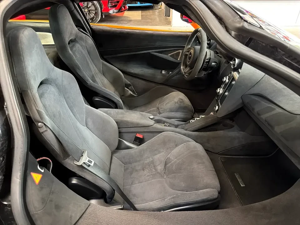 2019 McLaren 720S - Image 19 of 20
