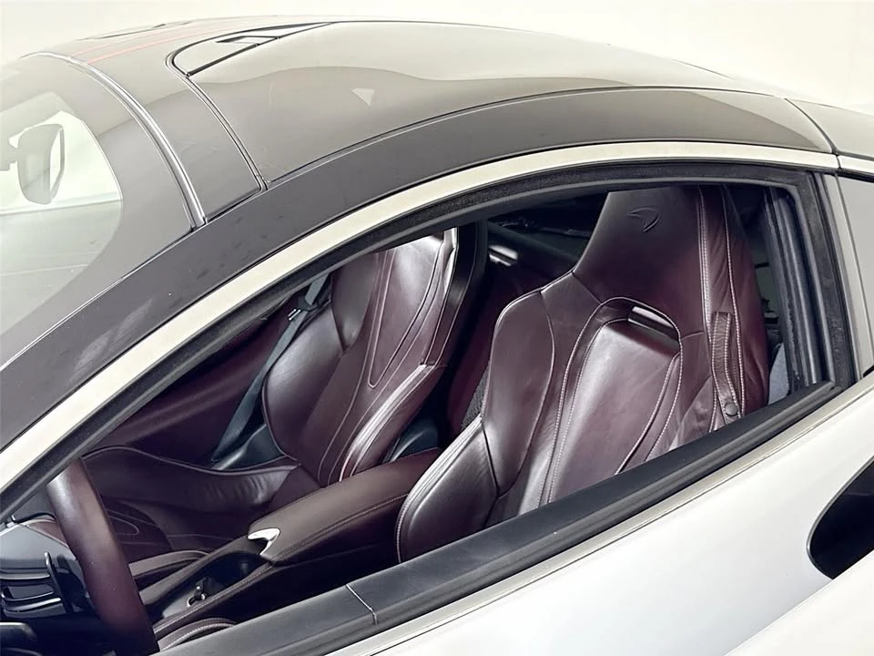 2019 McLaren 720S - Image 9 of 20