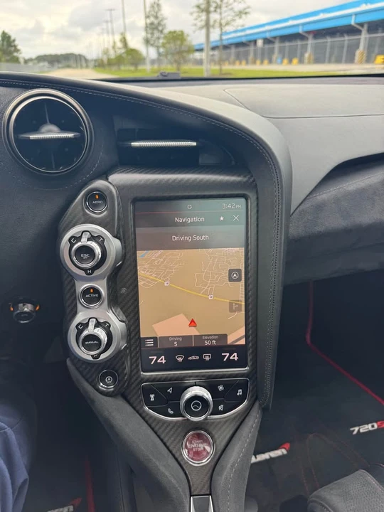 2019 McLaren 720S - Image 12 of 20