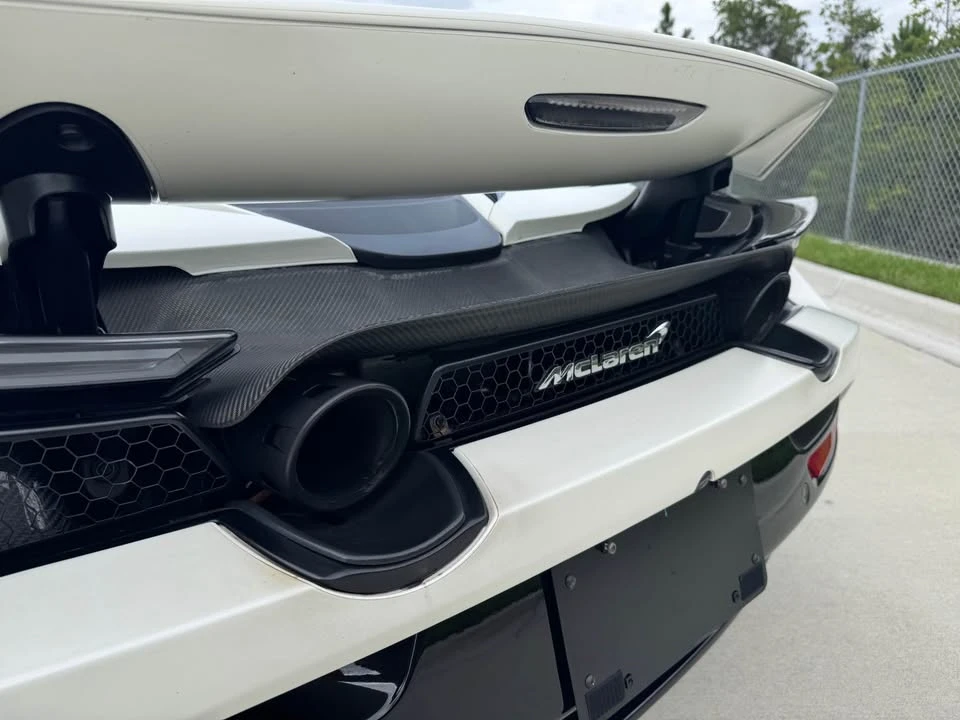 2019 McLaren 720S - Image 9 of 20