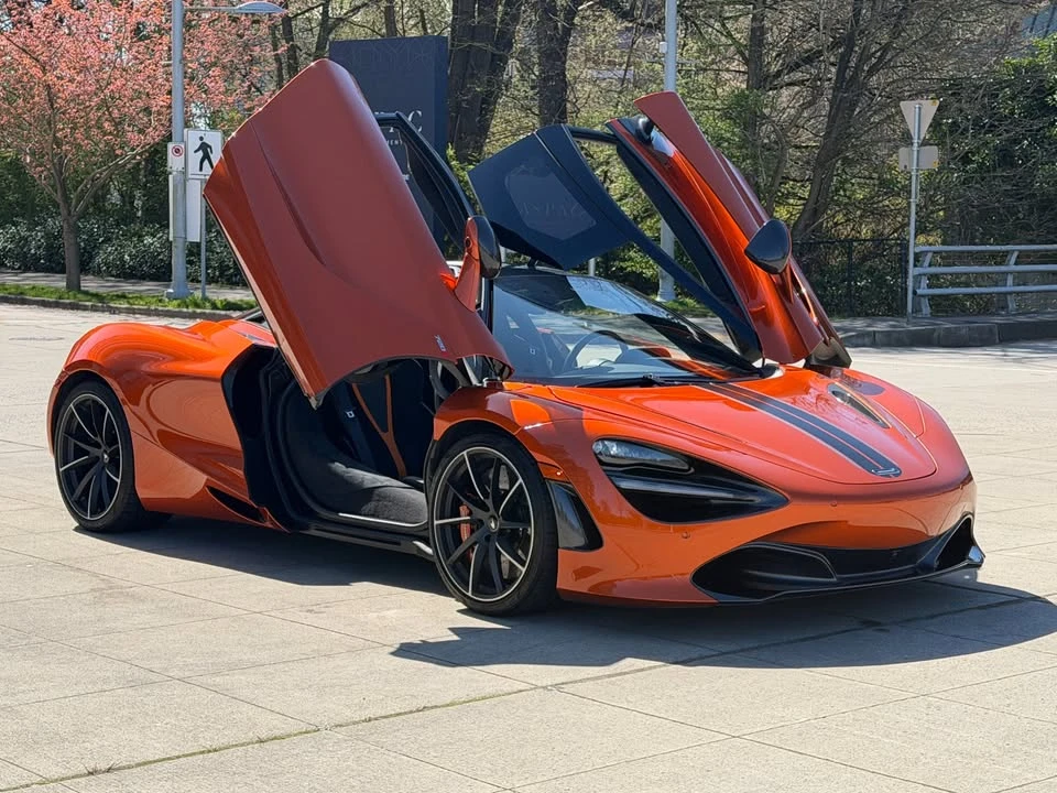 2019 McLaren 720S - Image 5 of 18