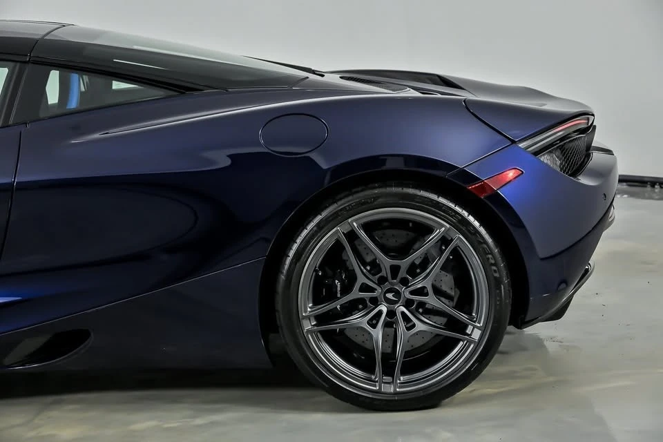 2019 McLaren 720S - Image 12 of 20