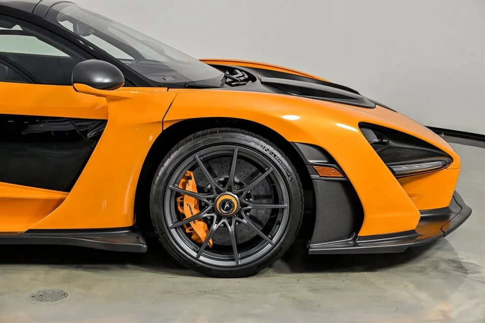 2019 McLaren Senna - Image 18 of 20