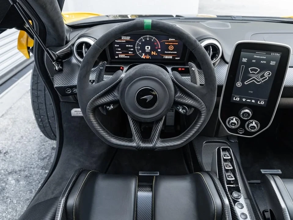 2019 McLaren Senna - Image 12 of 19
