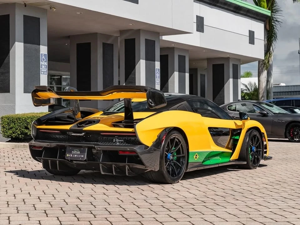 2019 McLaren Senna - Image 7 of 19