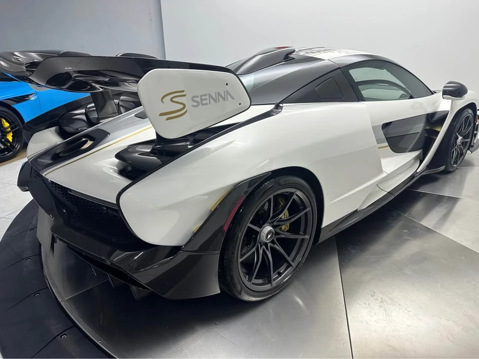 2019 McLaren Senna - Image 4 of 5