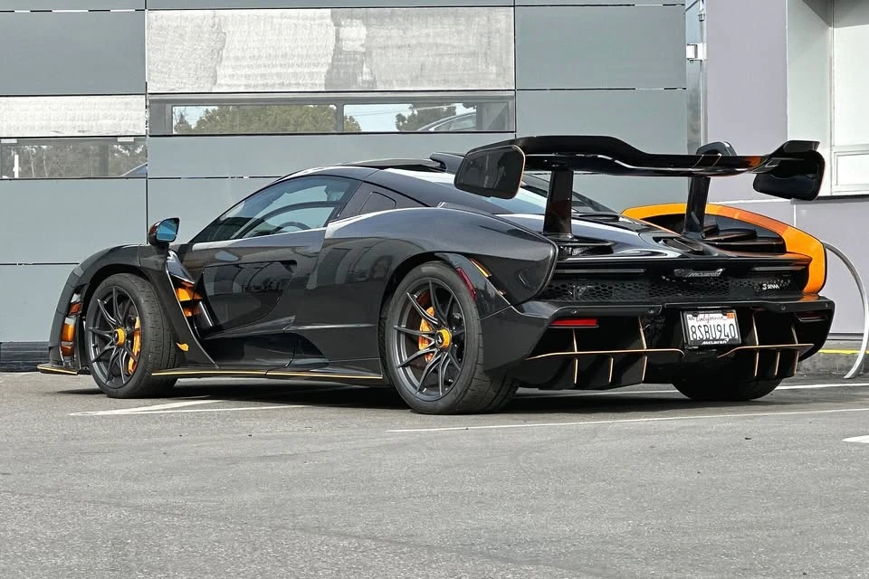 2019 McLaren Senna - Image 4 of 20
