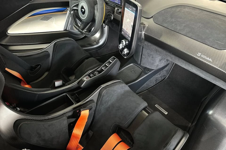 2019 McLaren Senna - Image 13 of 20