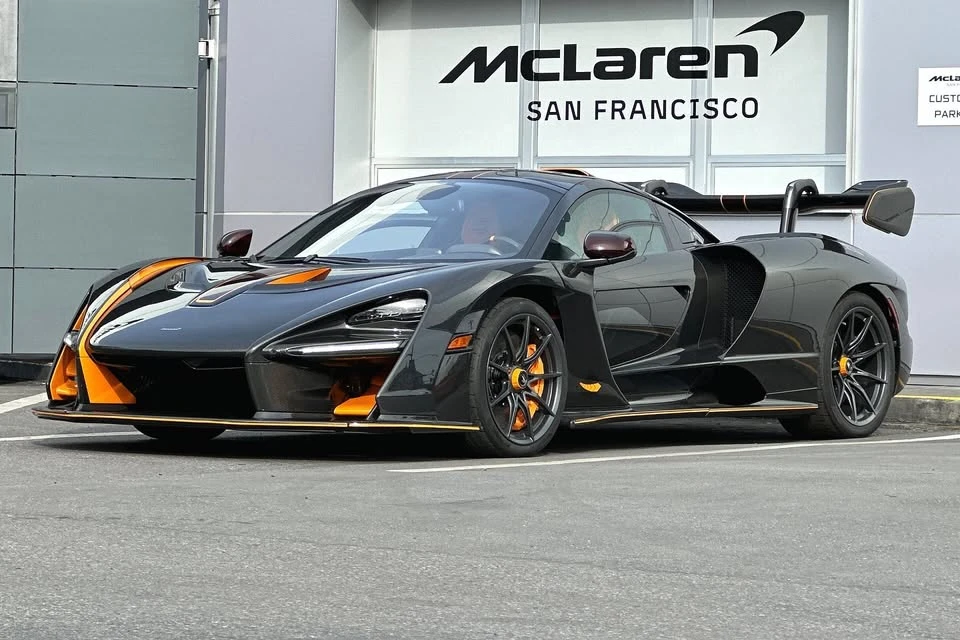 2019 McLaren Senna - Image 9 of 20