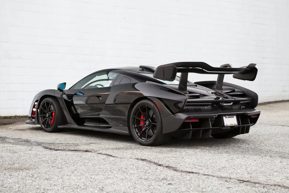 2019 McLaren Senna - Image 2 of 17