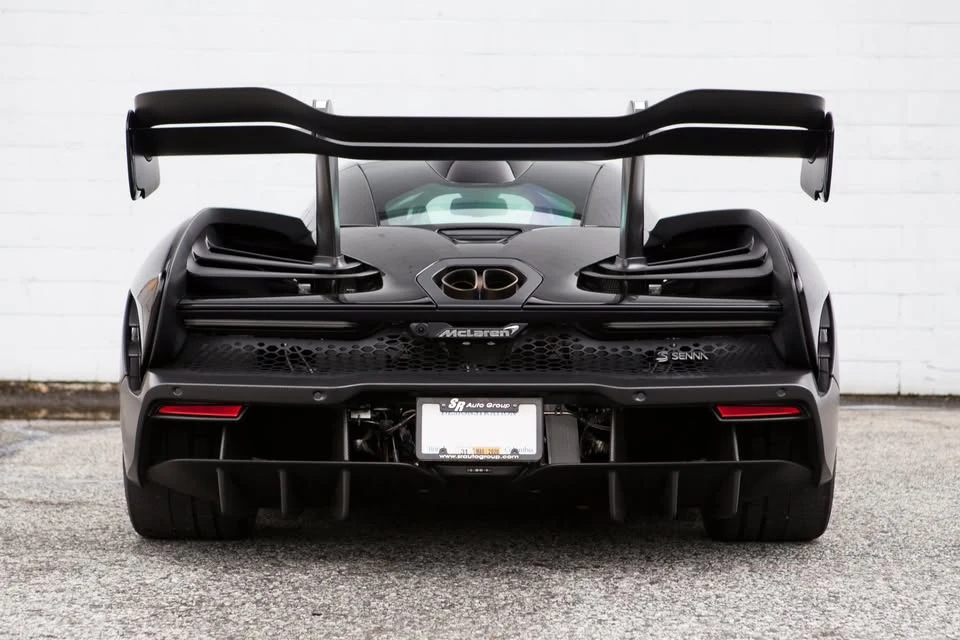 2019 McLaren Senna - Image 17 of 17