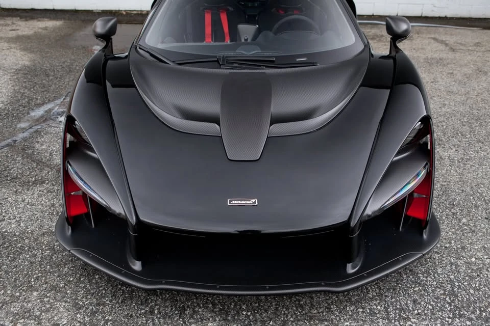 2019 McLaren Senna - Image 14 of 17