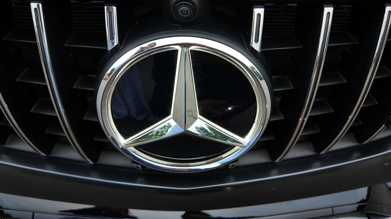 2019 Mercedes-Benz W205 C 63 AMG - Image 15 of 31