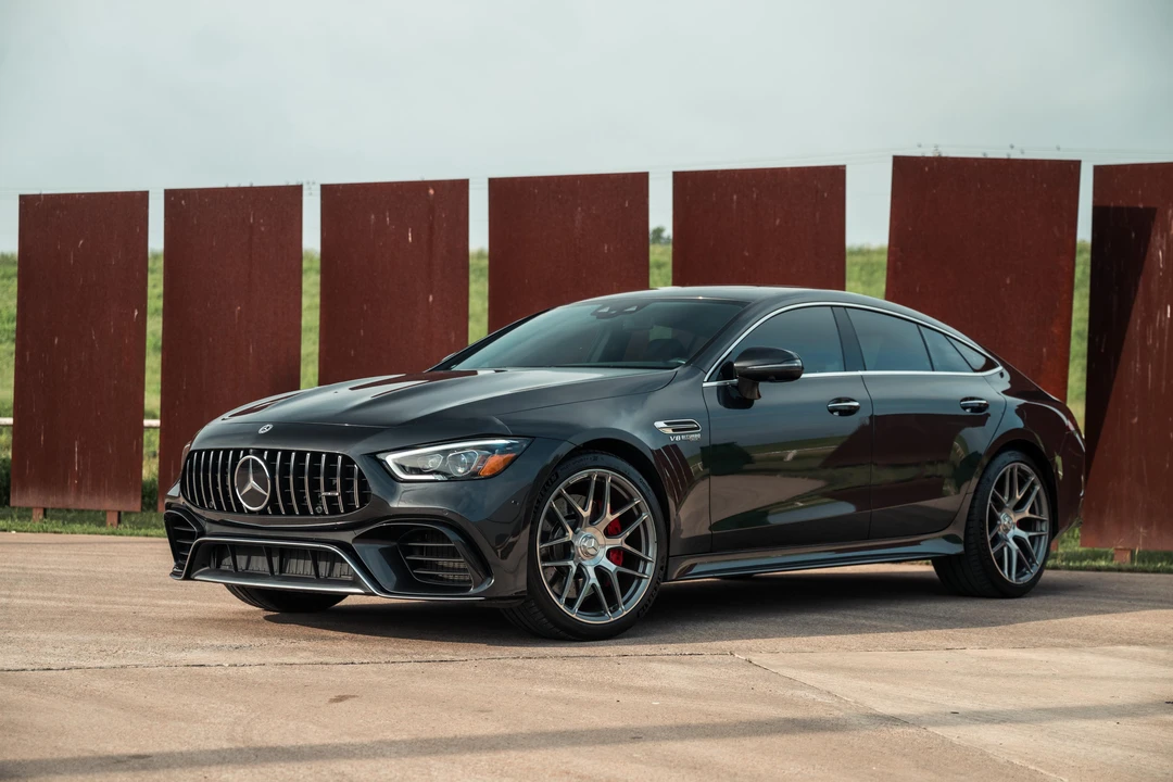 2019 Mercedes-Benz X290 AMG GT 63 & 63 S - Image 9 of 31