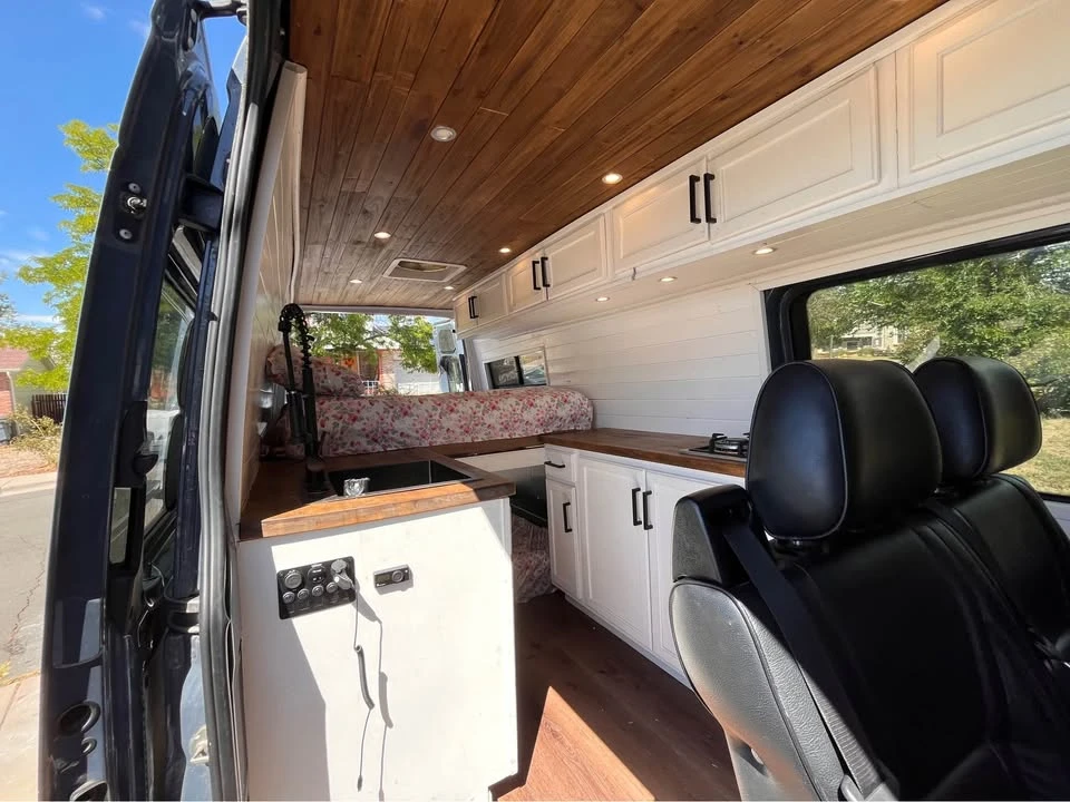 2019 Mercedes-Benz VS30 Sprinter - Image 3 of 11