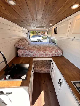 2019 Mercedes-Benz Sprinter 2500 170 Geotrack Camper Van