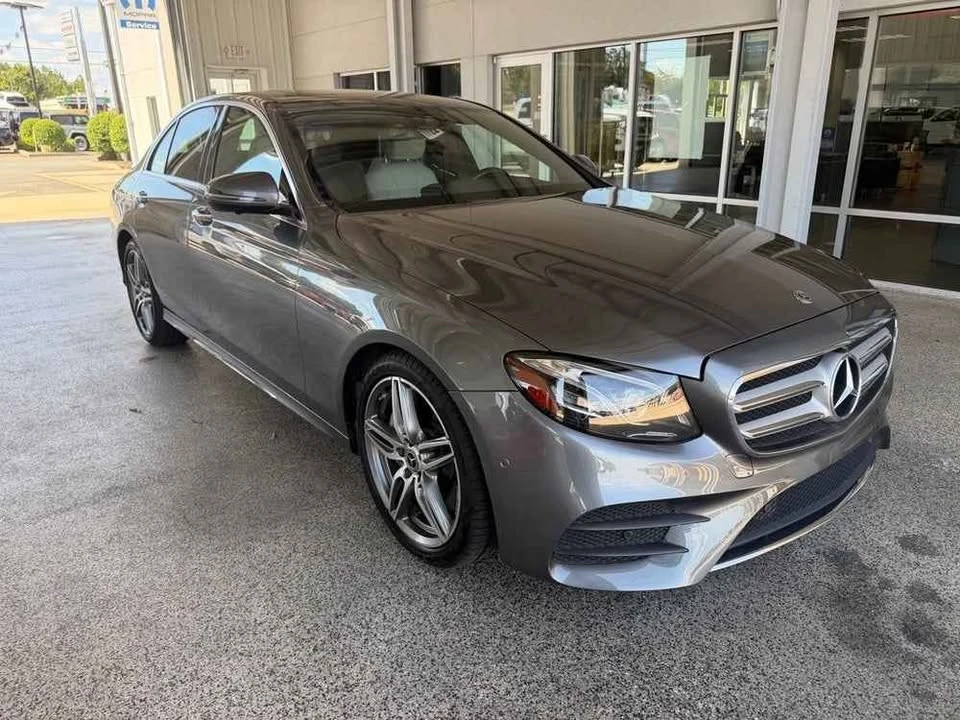 2019 Mercedes-Benz E-Class - Image 2 of 3