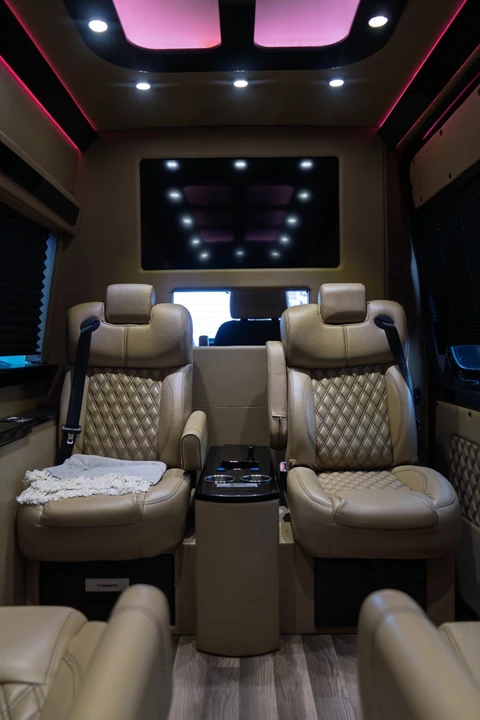 2019 Mercedes-Benz VS30 Sprinter - Image 4 of 21