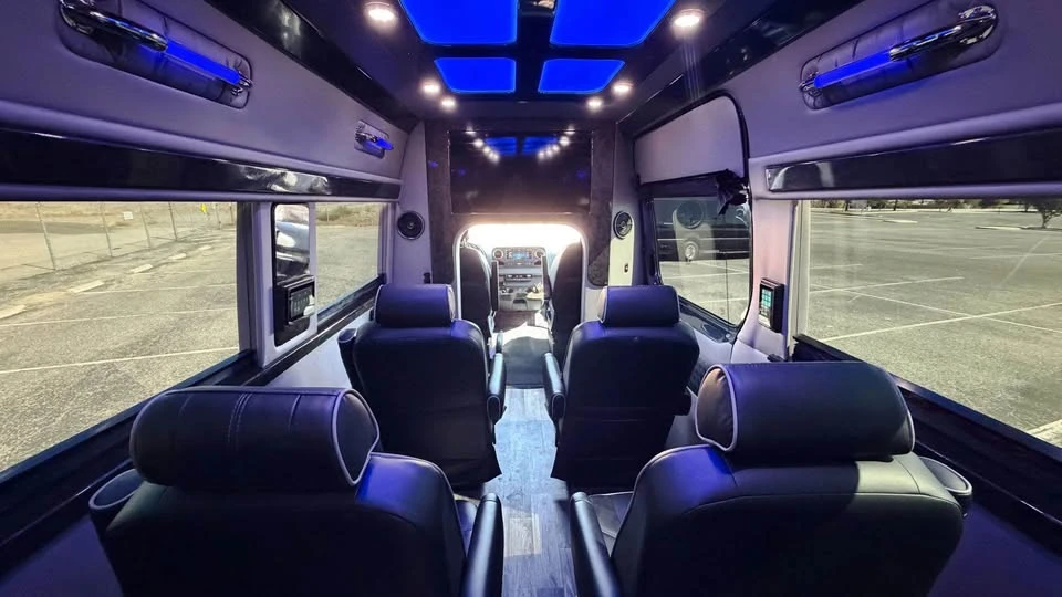2019 Mercedes-Benz VS30 Sprinter - Image 14 of 14