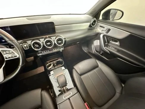 2019 Mercedes-Benz W177 A-Class - Image 10 of 19