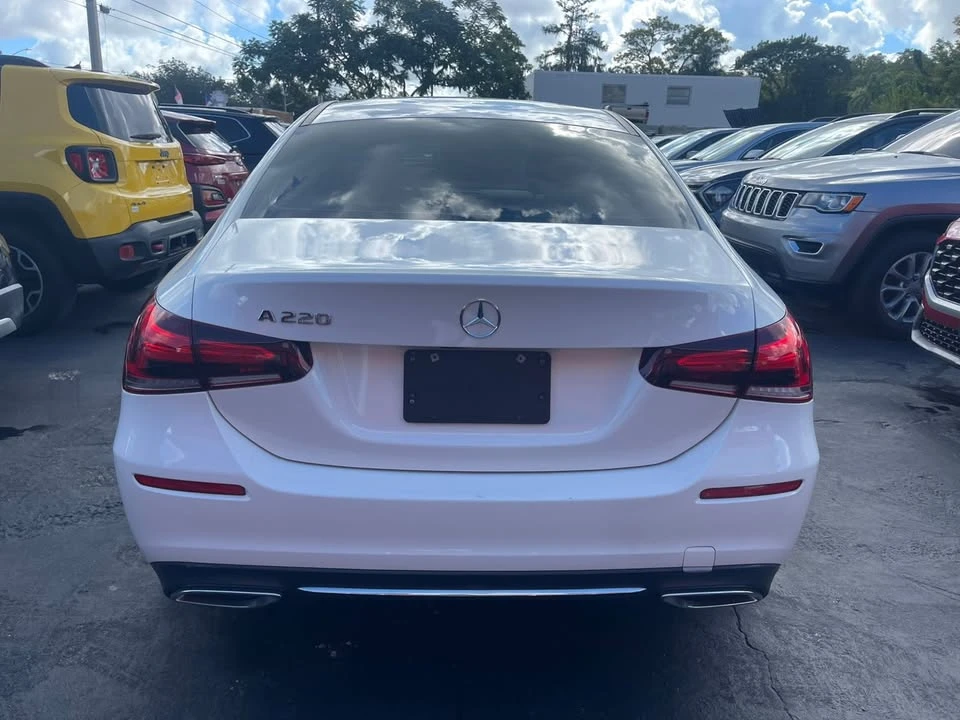 2019 Mercedes-Benz W177 A-Class - Image 7 of 9