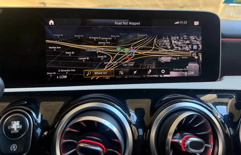 2019 Mercedes-Benz W177 A-Class - Image 12 of 20