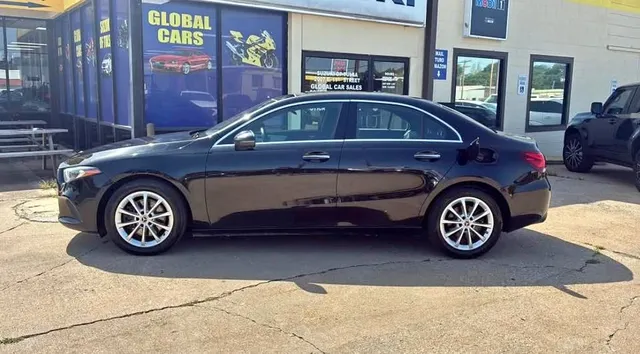 2019 Mercedes-Benz A-Class A 220 4MATIC Sedan 4D