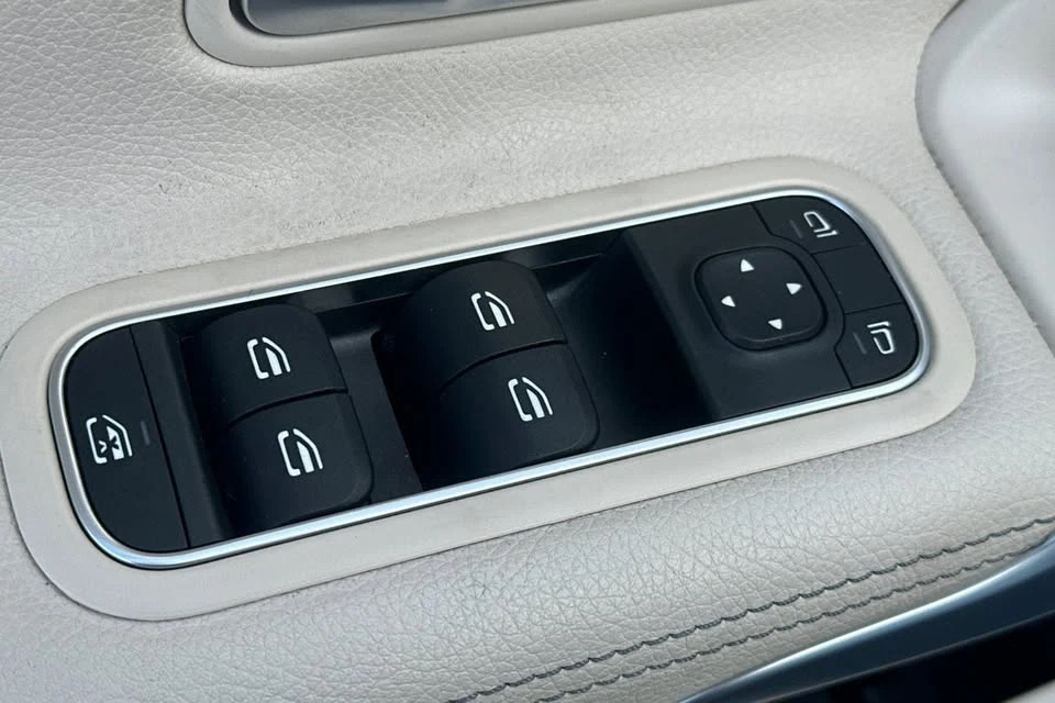2019 Mercedes-Benz W177 A-Class - Image 7 of 20