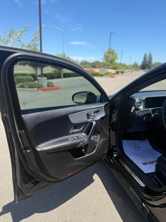 2019 Mercedes-Benz W177 A-Class - Image 11 of 19
