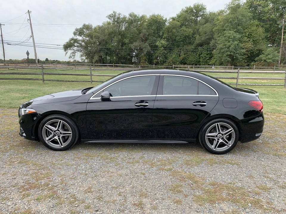 2019 Mercedes-Benz W177 A-Class - Image 8 of 21