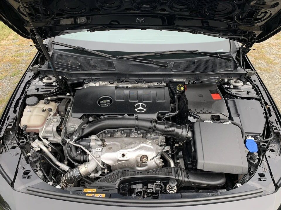 2019 Mercedes-Benz W177 A-Class - Image 10 of 21