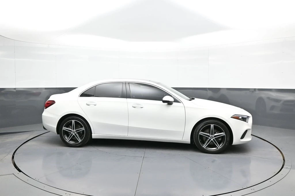 2019 Mercedes-Benz W177 A-Class - Image 5 of 12