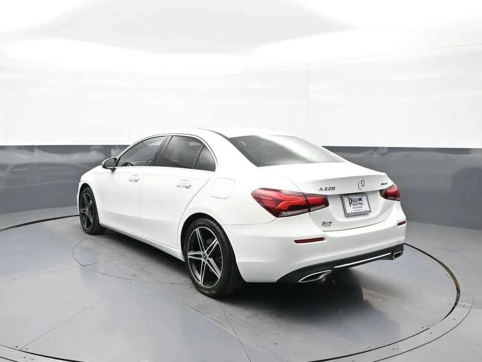 2019 Mercedes-Benz W177 A-Class - Image 8 of 12