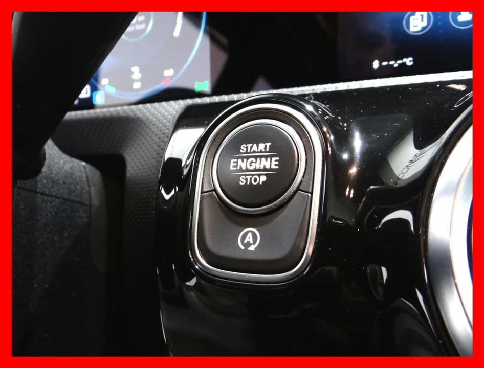 2019 Mercedes-Benz W177 A-Class - Image 15 of 19