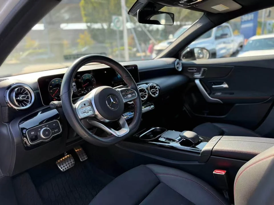 2019 Mercedes-Benz W177 A-Class - Image 7 of 9