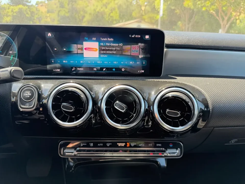 2019 Mercedes-Benz W177 A-Class - Image 11 of 14