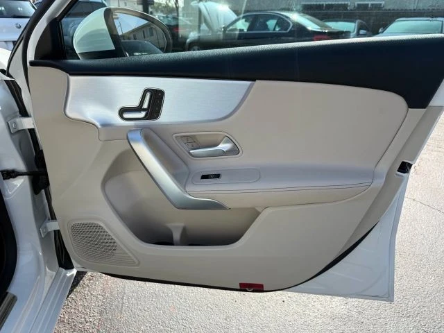 2019 Mercedes-Benz W177 A-Class - Image 25 of 31