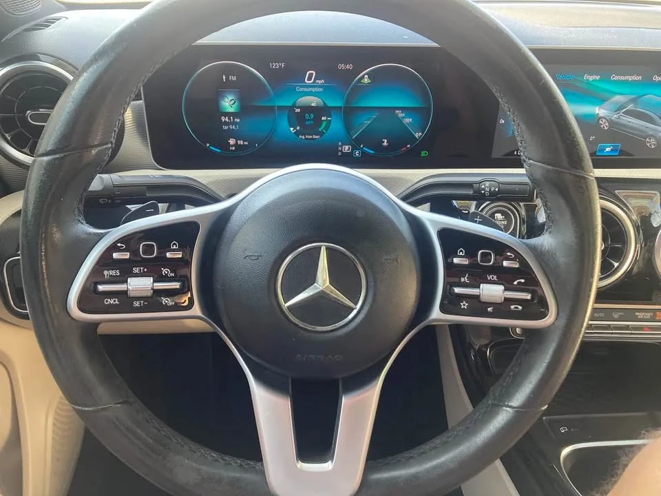 2019 Mercedes-Benz W177 A-Class - Image 4 of 5