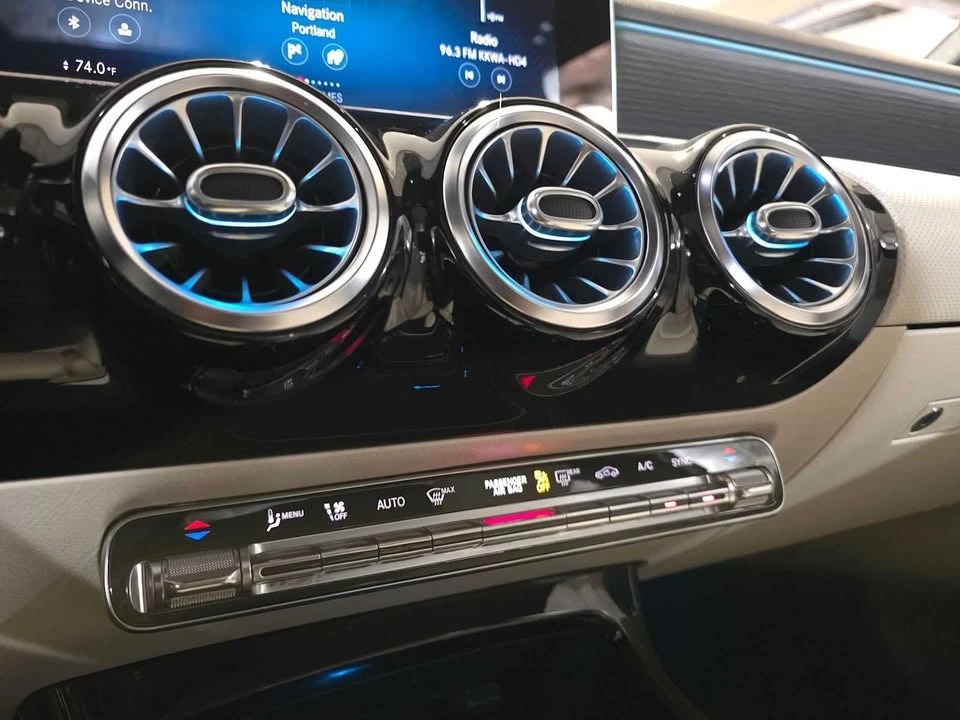 2019 Mercedes-Benz W177 A-Class - Image 18 of 20