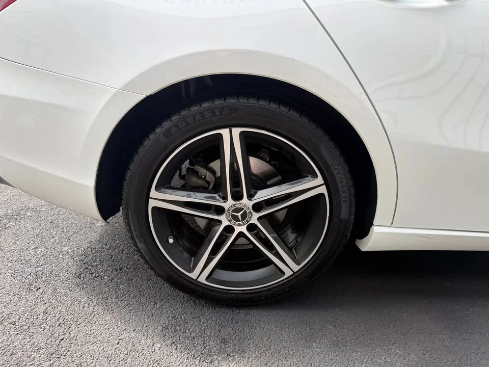 2019 Mercedes-Benz W177 A-Class - Image 9 of 20