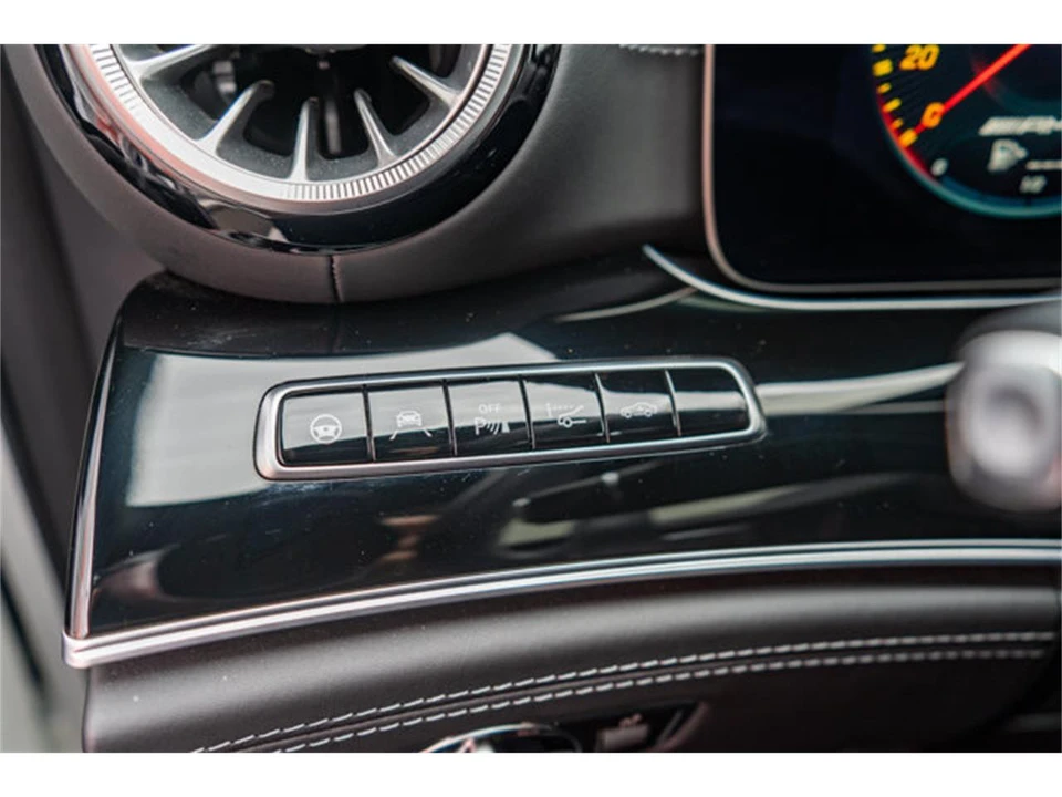 2019 Mercedes-Benz AMG GT - Image 12 of 12