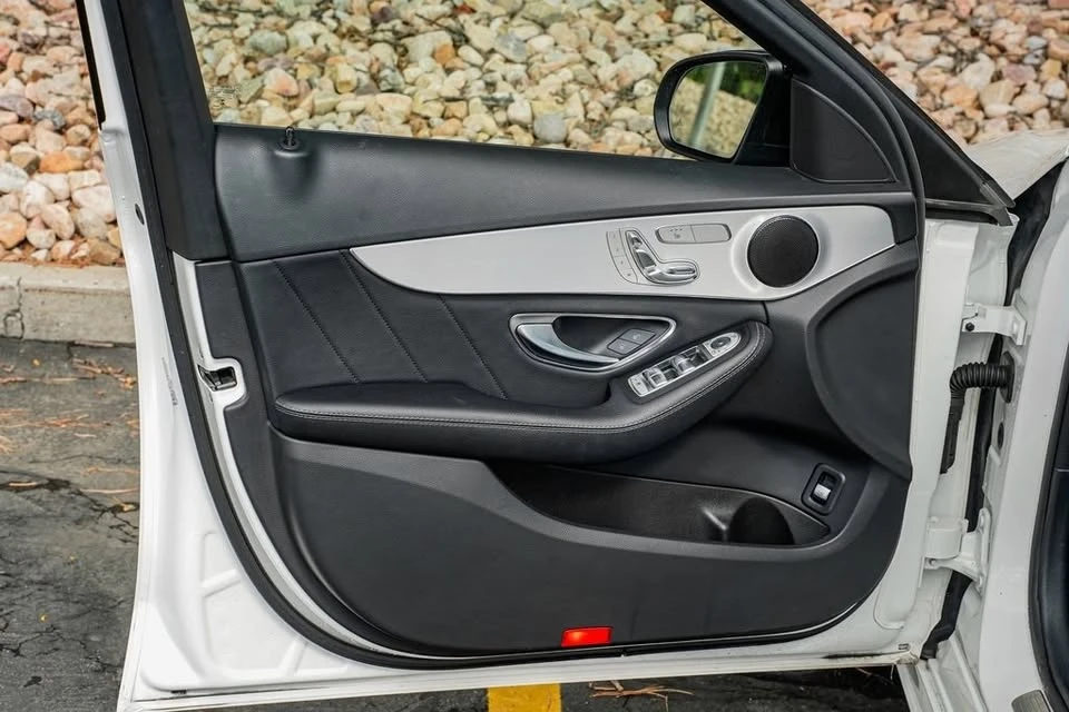 2019 Mercedes-Benz W205 C-Class - Image 8 of 17