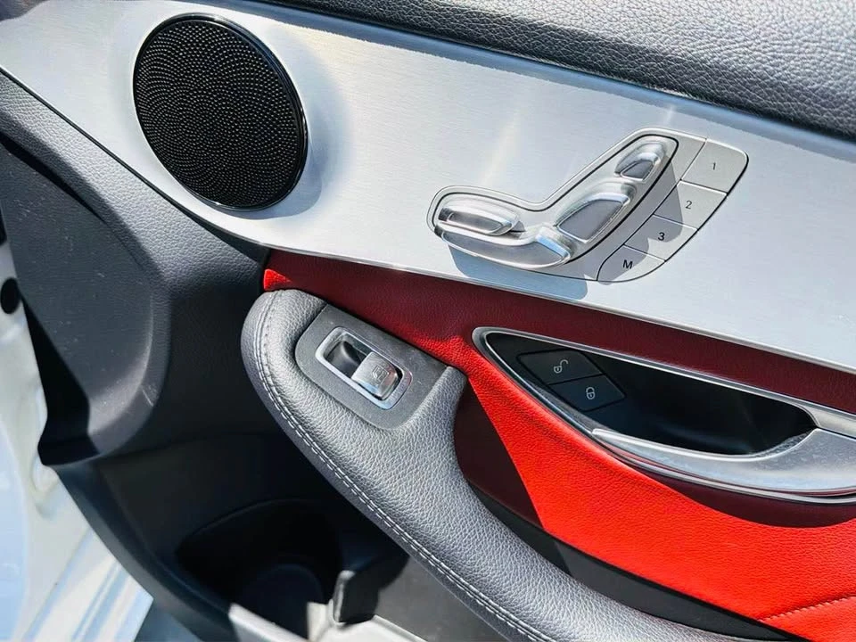 2019 Mercedes-Benz W205 C-Class - Image 17 of 19