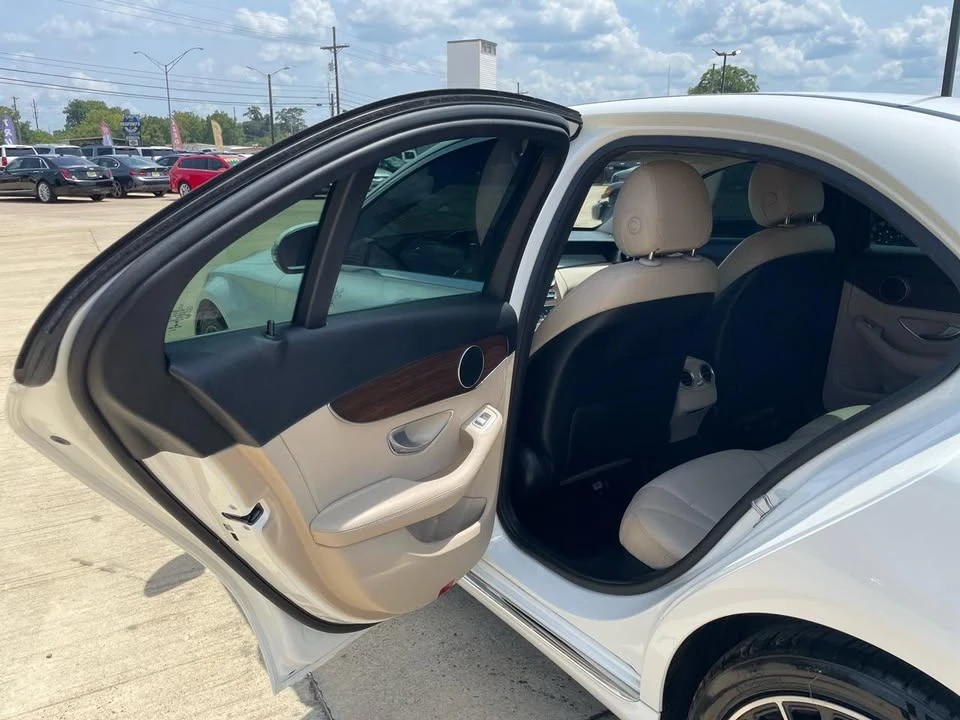2019 Mercedes-Benz W205 C-Class - Image 19 of 20
