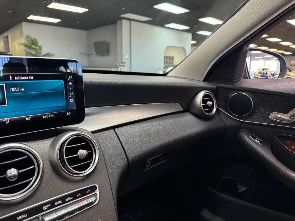 2019 Mercedes-Benz W205 C-Class - Image 27 of 31