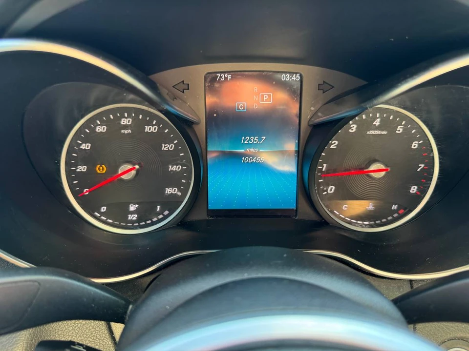 2019 Mercedes-Benz W205 C-Class - Image 8 of 10
