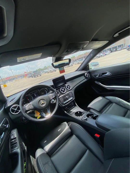 2019 Mercedes-Benz CLA - Image 9 of 10